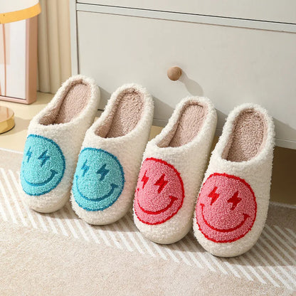 Wanda™ | Smiling Face Slippers